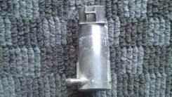 Мотор бачка омывателя. Toyota: MR-S, Tercel, Vista, Carina, MR2, Picnic Verso, WiLL Vi, Comfort, Vitz, Brevis, Progres, Origin, Caldina, Camry Gracia...