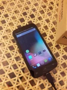 Highscreen Boost. �/�