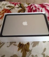 Apple MacBook Air 11 ����