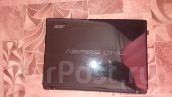 Acer Aspire One 756-877B1kk. 1,5����, ��� 2048 ��, ���� 500���, WiFi: 1, Bluetooth: 1, ����������� �� 4��. ����