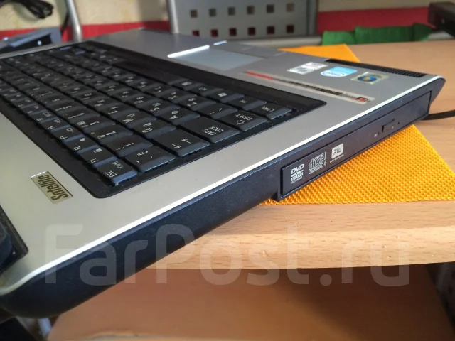 Toshiba Satellite L40-14G. 1,7����, ��� 2048 ��, ���� 120���, WiFi: 1 ����