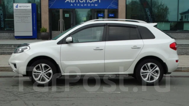 Renault Koleos. �������, 4wd, 2.5, ������ ����