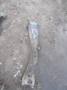 Втулка лонжерона. Toyota Vista, SV30 Двигатель 4SFE