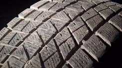 Bridgestone Blizzak DM-Z3. Всесезонные, 2011 год, износ: 40%, 2 шт