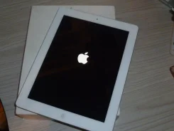 Apple iPad 4 Wi-Fi 64Gb