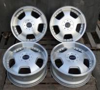 Hot Stuff Precious. 8.0/8.0x18, 4x114.30, 5x114.30, ET38/45, ЦО 73,1 мм.