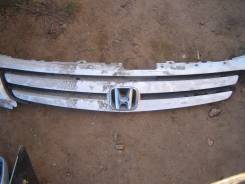 Вставки в решетку радиатора хонда стрим 2004-2006. Honda Stream, RN4, RN2, RN3