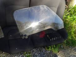 Стекло боковое. Isuzu Fargo Nissan Homy Nissan Caravan