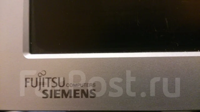 Fujitsu. 17" ����