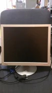Fujitsu. 17" ����
