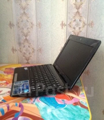 Asus Eee PC 1015BX ����