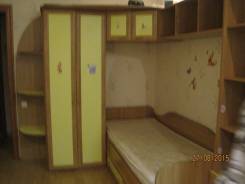 Гарнитуры и наборы.
