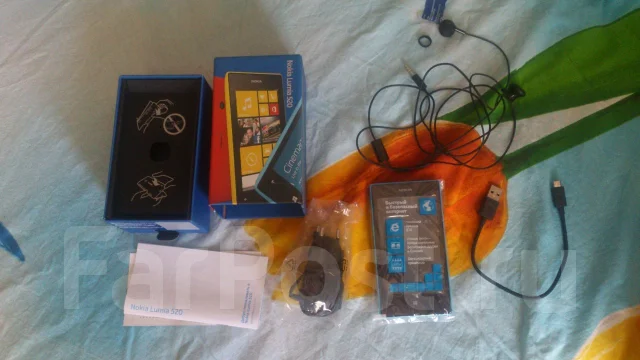 Nokia Lumia 520 ����