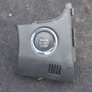 Кнопка запуска двигателя. Toyota Corolla, ZRE151