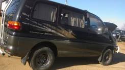 Mitsubishi Delica. PD8W, 4M40
