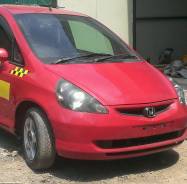 Honda Fit. Без водителя