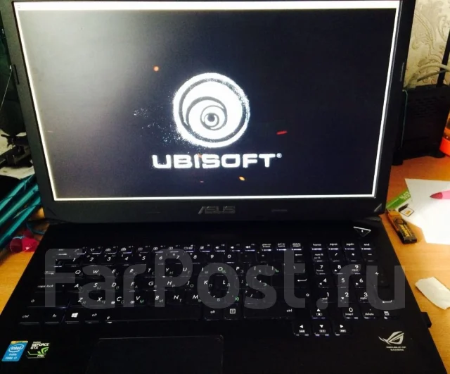 Asus ROG G750JX ����