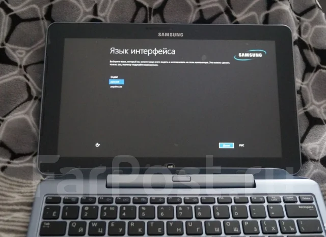 Samsung ATIV Smart PC. ��� 2048 ��, ���� 64���, WiFi: 1, Bluetooth: 1, ����������� �� 10��. ����