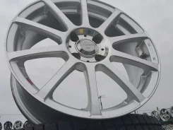 Weds Leonis. 6.0x16", 4x100, ET40 ����