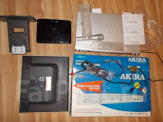 Neovo TX-22. 17" ����