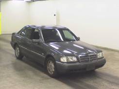 Mercedes-Benz W202. W202, M111