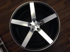 Vossen. 10.5x22, 5x114.30, ET30, ЦО 73,1 мм.