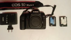 Canon EOS 5D Mark II Body. 20 � ����� �� ����