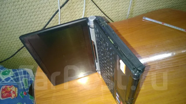 Fujitsu. 1����, ��� 1024 ��, ���� 60���, WiFi: 1, ����������� �� 5��. ����