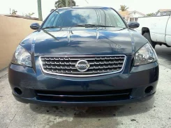Nissan Altima ����