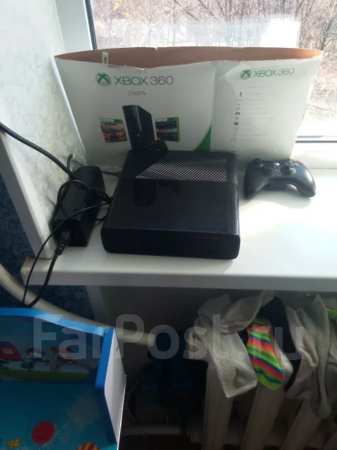 Microsoft Xbox 360 E ����