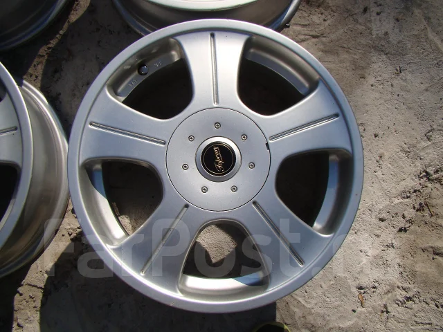 Top True. 6.5x16", 5x100, 5x114.3, ET35 ����