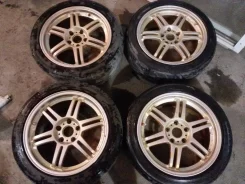 Stark. 8.5/7.5x17", 5x114.3, ET-40/-30 ����