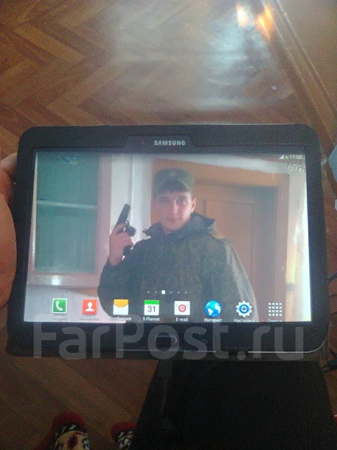 Samsung Galaxy Tab 3 ����
