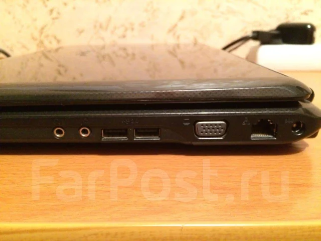 Asus K40AB. 2,2����, ��� 3072 ��, ���� 250���, WiFi: 1 ����