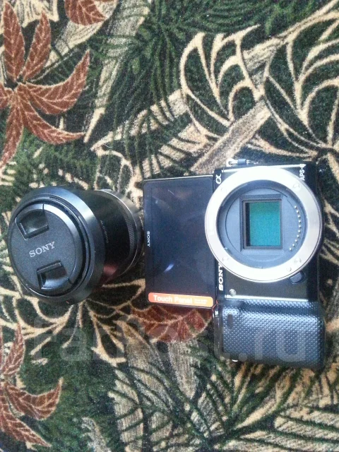 Sony Alpha NEX-5R Body. 10 - 14.9 �� ����