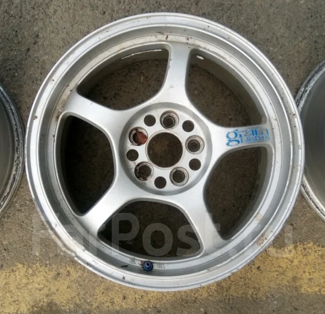 RAYS Gram Lights. 7.0x16", 5x100, ET33, �� 67���. ����