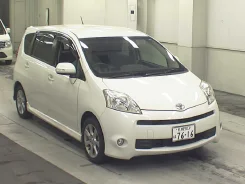 Toyota Passo Sette. M512E. ��� ����� �� ������������ ����