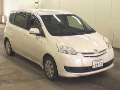 Toyota Passo Sette. M512E. ��� ����� �� ������������ ����