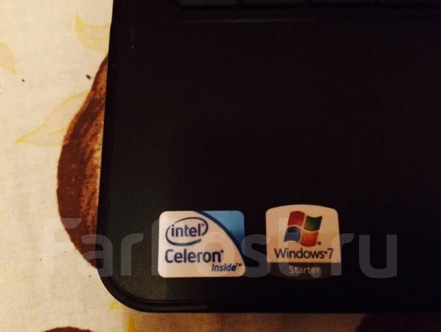 eMachines E525. 2,2����, ��� 2048 ��, ���� 160���, WiFi: 1, ����������� �� 3��. ����