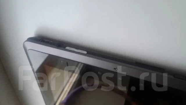 MSI WindPad 100W 32Gb ����