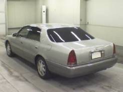 Стекло заднее. Toyota Crown Majesta, UZS155