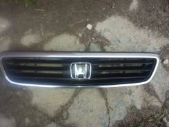 Решетка радиатора. Honda Accord, CE1