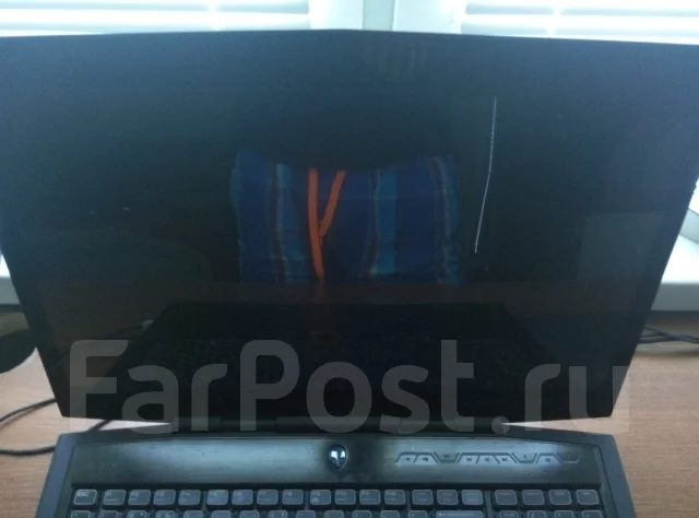 Alienware M17x R4. 2,7����, ��� 8 ��, ���� 700���, WiFi: 1, Bluetooth: 1 ����