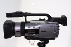 Canon LEGRIA mini. 10 - 14.9 Мп, с объективом