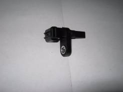 Датчик abs. Lexus LX570, URJ201 Lexus GX470, UZJ120 Toyota: FJ Cruiser, Hilux Surf, Land Cruiser Prado, Land Cruiser, 4Runner Двигатели: 3URFE, 1GRFE...