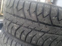 Bridgestone Ice Cruiser 7000. Зимние, шипованные, износ: 5%, 2 шт