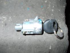 Личинка замка. Honda Civic Ferio, E-EG9, E-EG8, E-EH1, E-EG7 Honda Civic, E-EG4, E-EG6, E-EG3