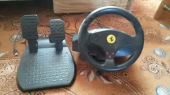 ����.