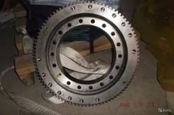 Опорно-поворотный механизм. Soosan SCS335