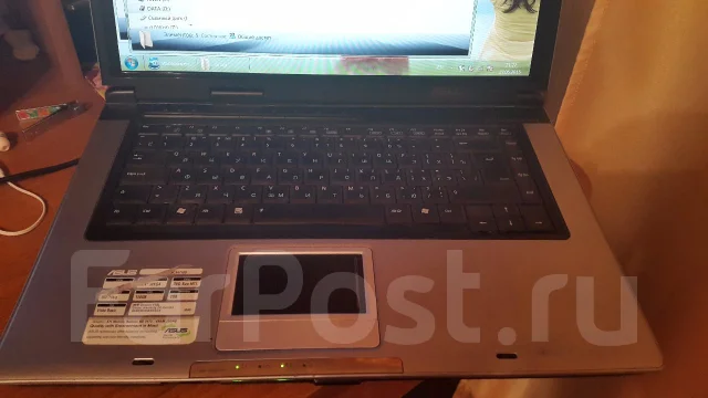 Asus X50SL. 15.4", 1 733����, ��� 2048 ��, ���� 120���, WiFi: 1, ����������� �� 2��. ����